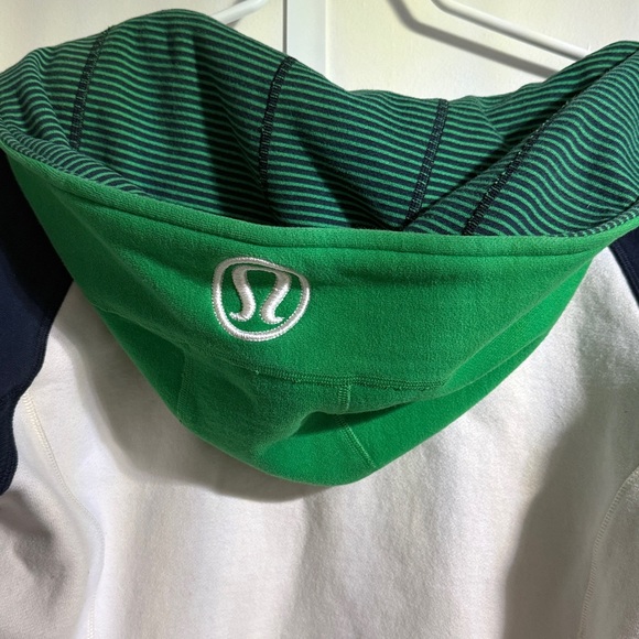 Lululemon Blue, Green and White Hooded Jacket - Picture 2 of 8